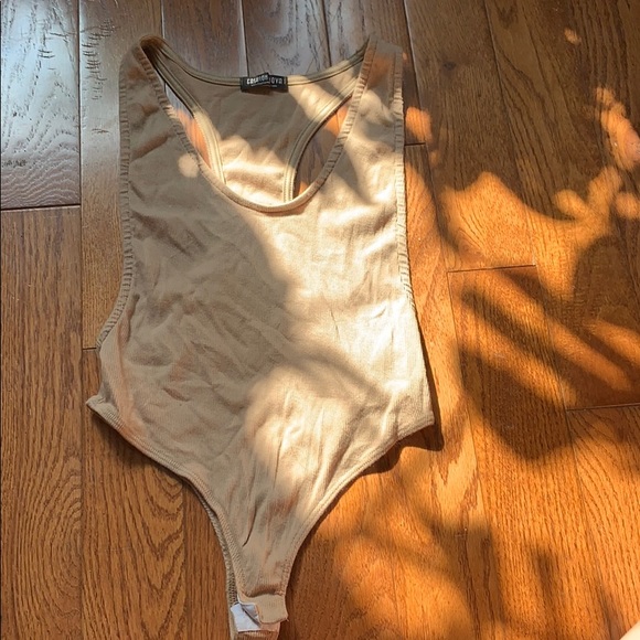 Fashion nova bodysuit - Picture 1 of 3